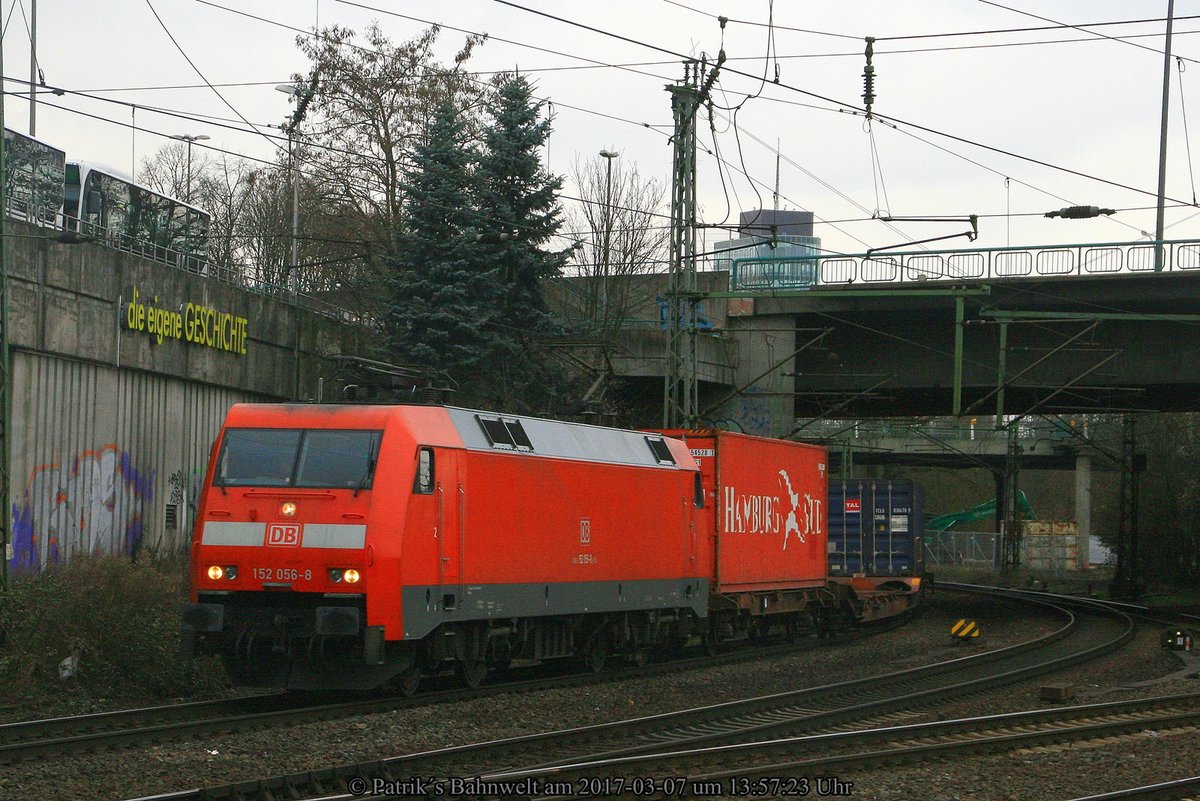 DB 152 056 mit Containerzug am 07.03.2017 in Hamburg-Harburg