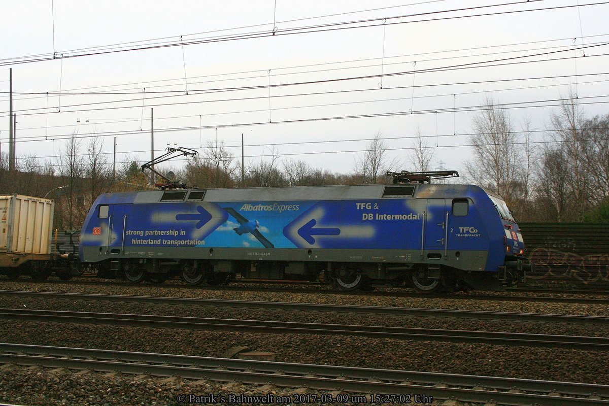DB 152 136 mit KLV-Zug am 09.03.2017 in Hamburg-Harburg