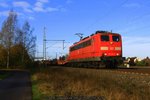 151 015 mit gemischten Güterzug am 29.10.2016 in Dedensen-Gümmer auf dem Weg Richtung Osten