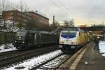 MRCE / CTL Logistics 185 545 mit Kesselwagenzug und ME 246 007 mit RE 5 nach Hamburg Hbf am 17.01.2017 in Hamburg-Harburg