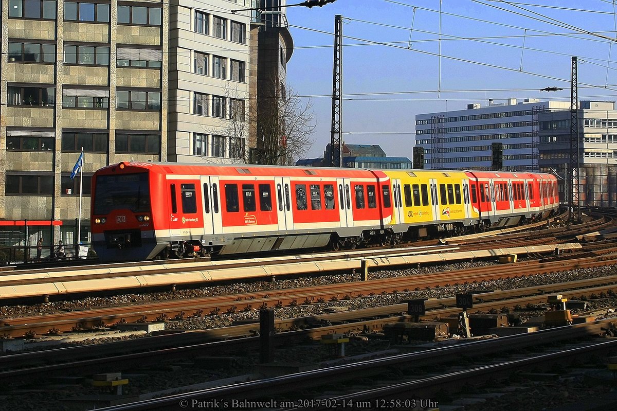 474 094  ADAC  + 474 xxx auf der S31 am 14.02.2017 in Hamburg Hbf am Hühnerposten