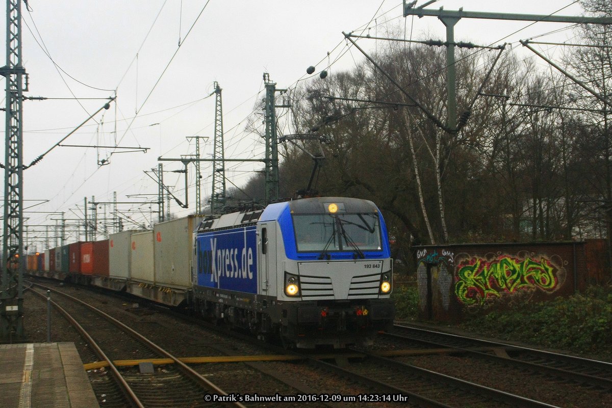 boxXpress 193 843 mit Containerzug am 09.12.2016 in Hamburg-Harburg