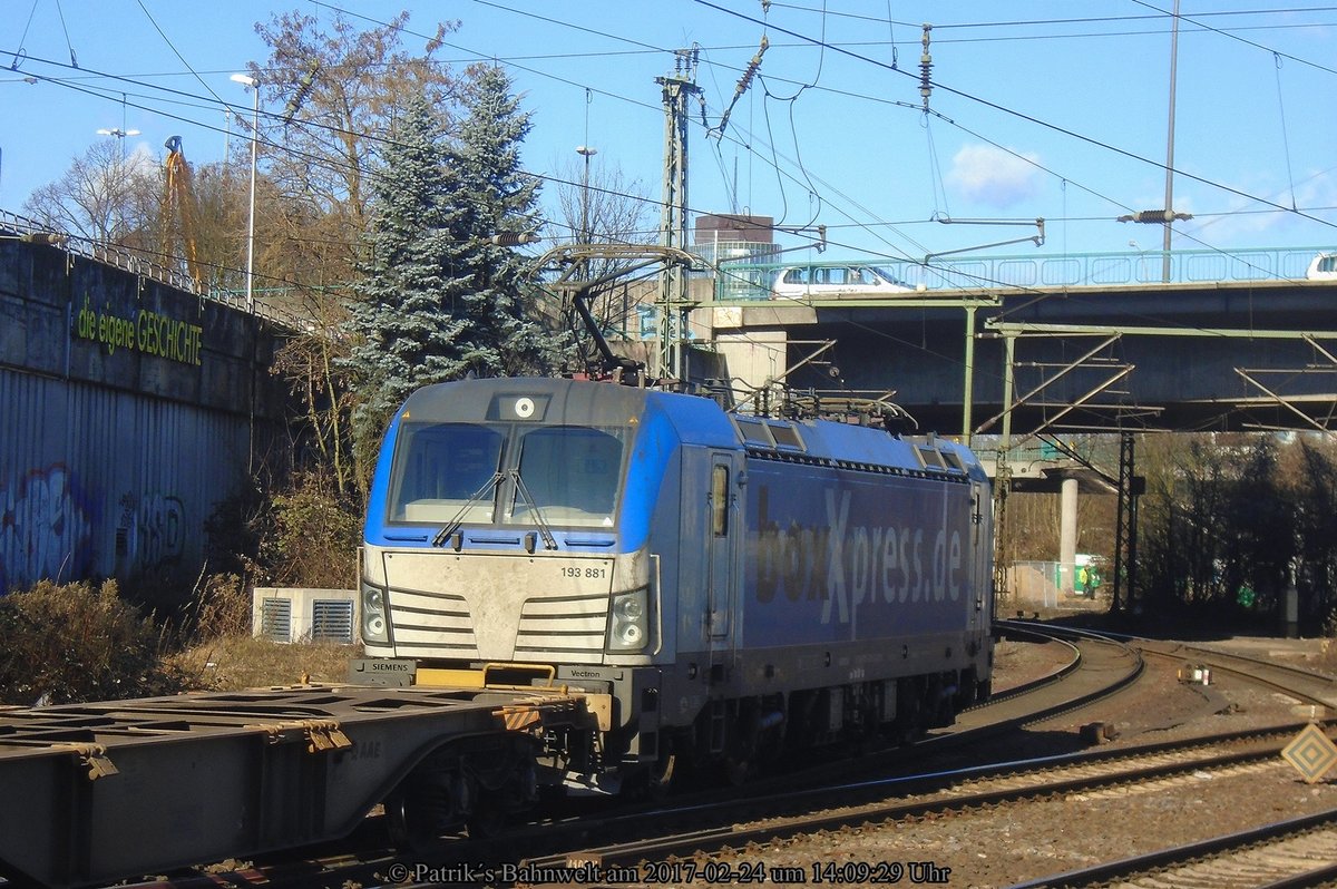 boxXpress 193 881 mit Containerzug am 24.02.2017 in Hamburg-Harburg