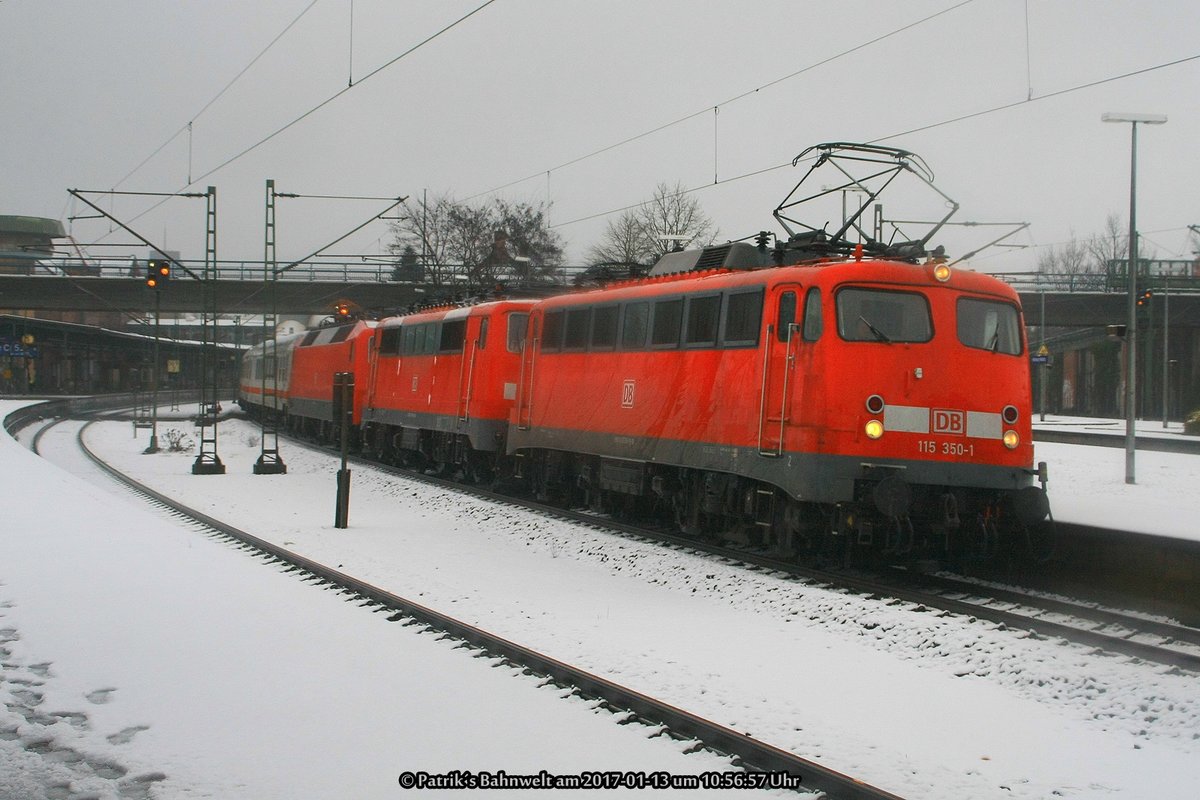 DB 115 350 + DB 111 010 + DB 120 149 mit Pbz am 13.01.2017 in Hamburg-Harburg