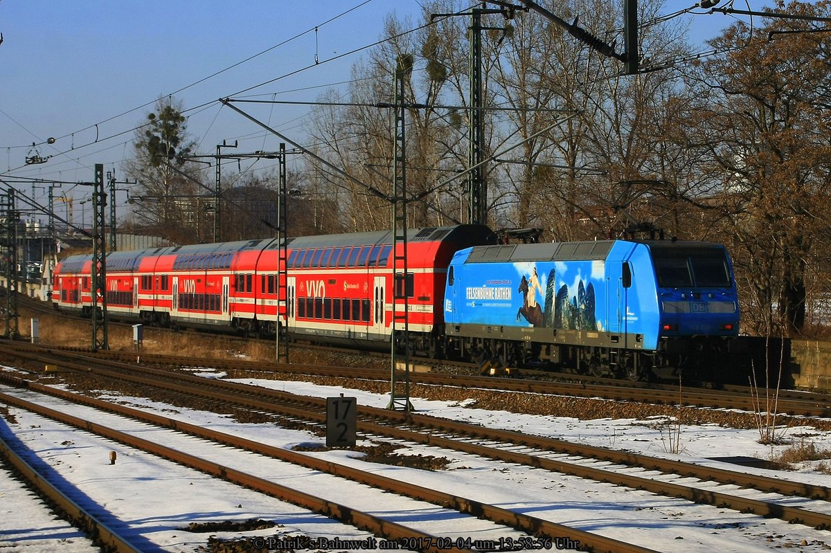 DB 146 013 schiebt S1 nach Meißen am 04.02.2017 in Dresden Hauptbahnhof