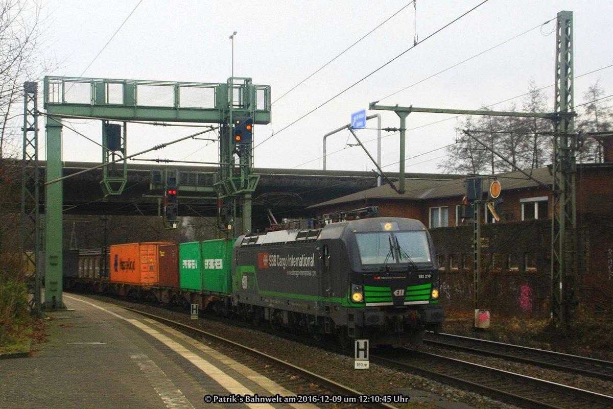 ELL / SBB Cargo 193 210 mit Containerzug am 09.12.2016 in Hamburg-Harburg