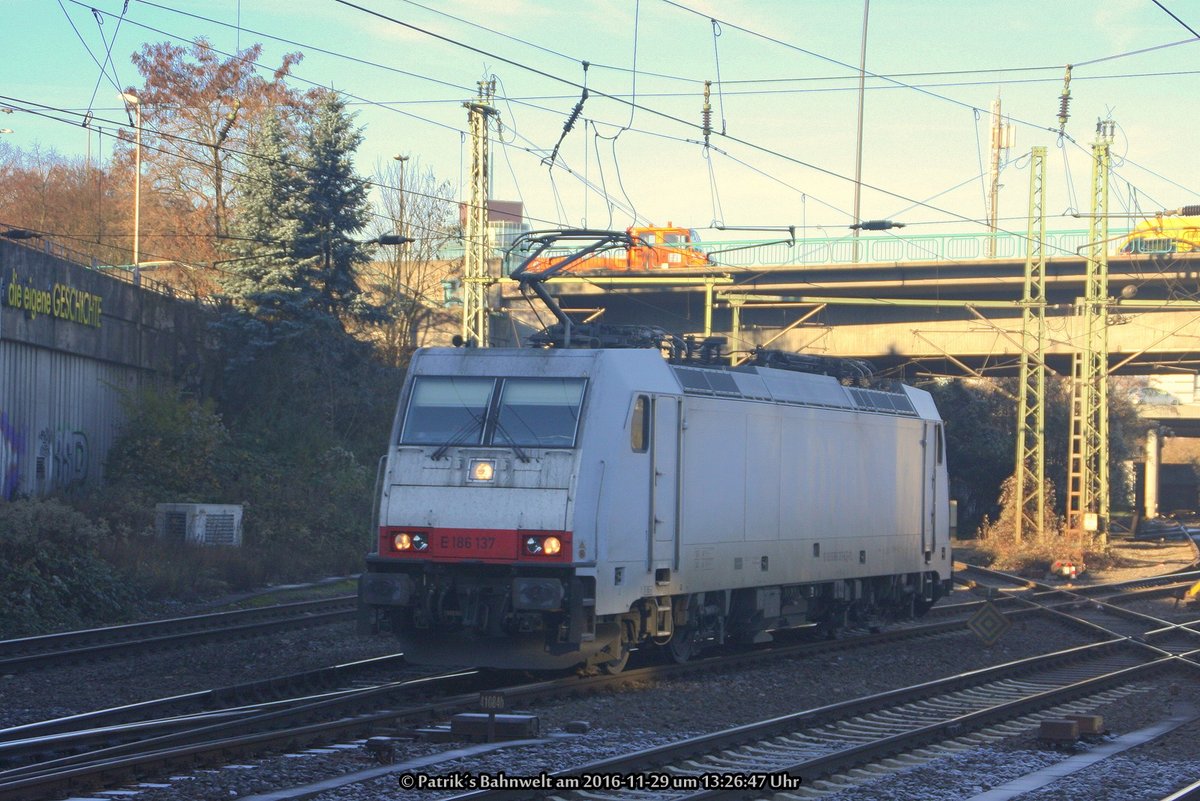 ITL E186 137 Lz am 29.11.2016 in Hamburg-Harburg