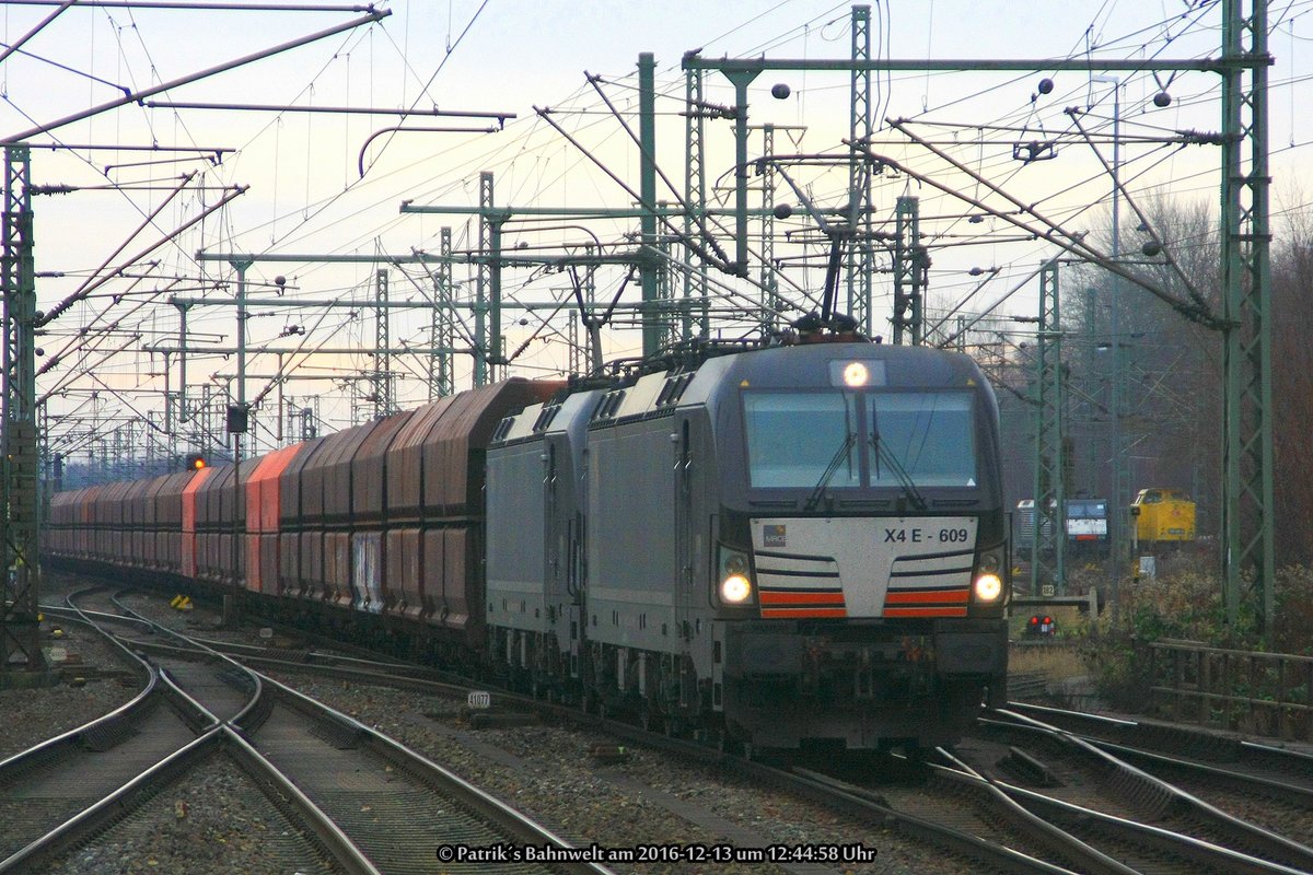 MRCE 193 609 + MRCE 193 611 mit Kohlewagenzug am 13.12.2016 in Hamburg-Harburg