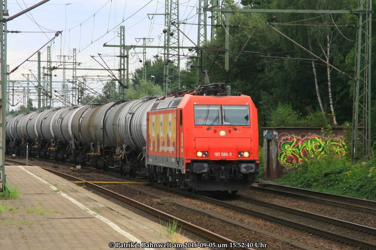 RHC 185 586 mit Kesselwagenzug am 05.09.2016 in Hamburg-Harburg