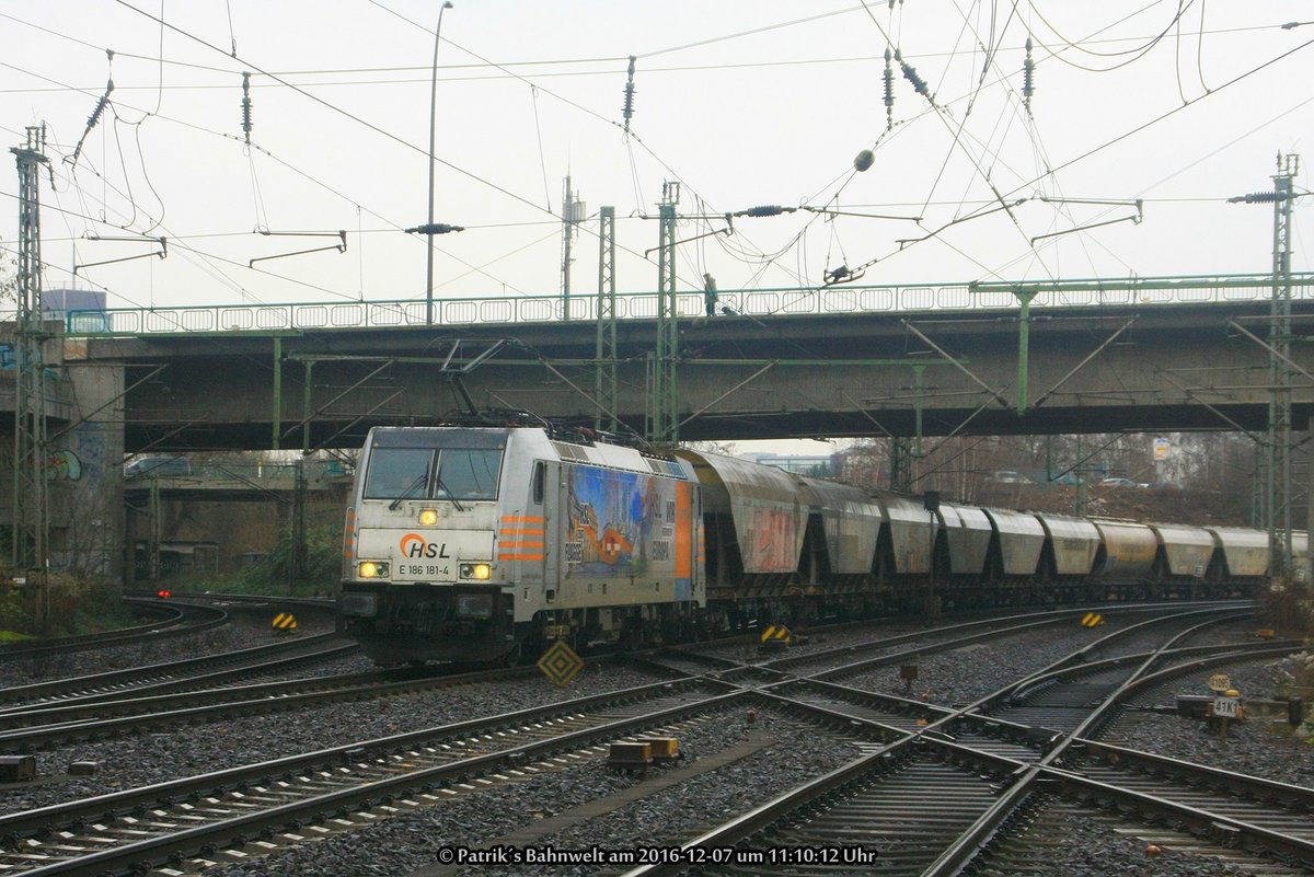 Rpool / HSL E186 181 mit Transcereales am 07.12.2016 in Hamburg-Harburg