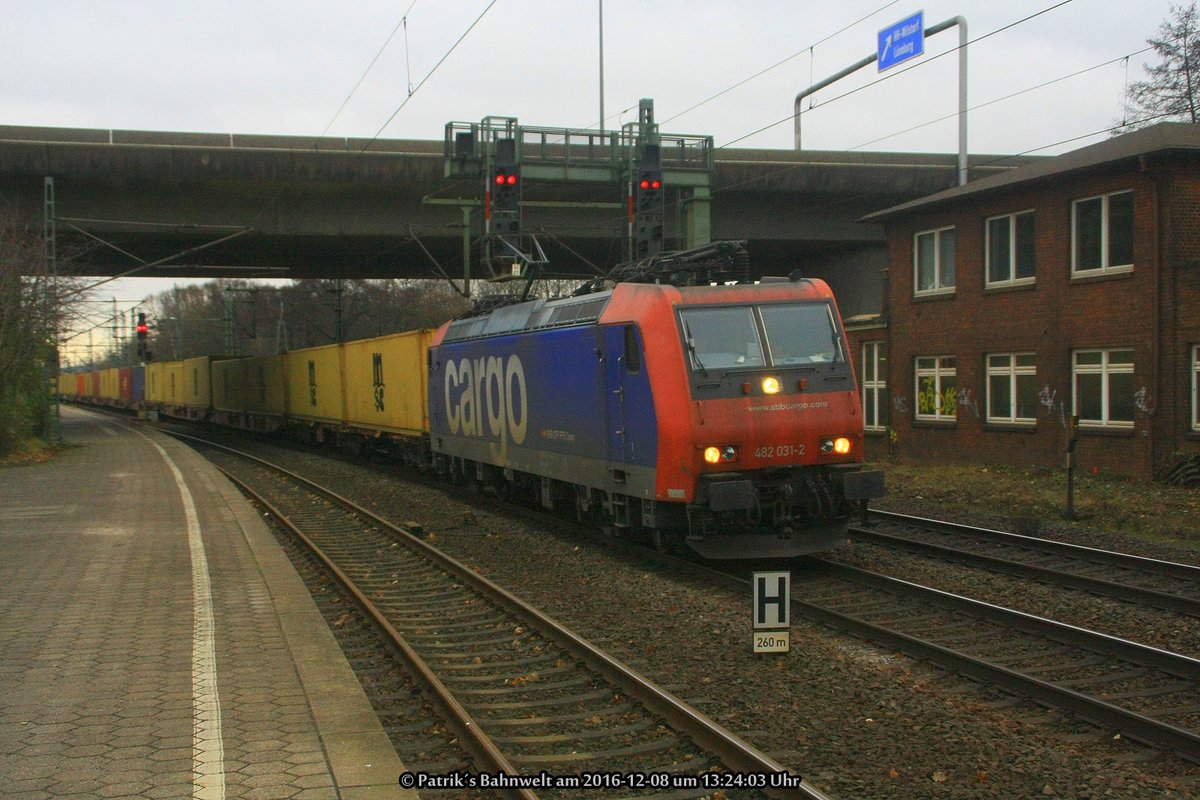 SBB Cargo 482 031 mit Containerzug am 08.12.2016 in Hamburg-Harburg