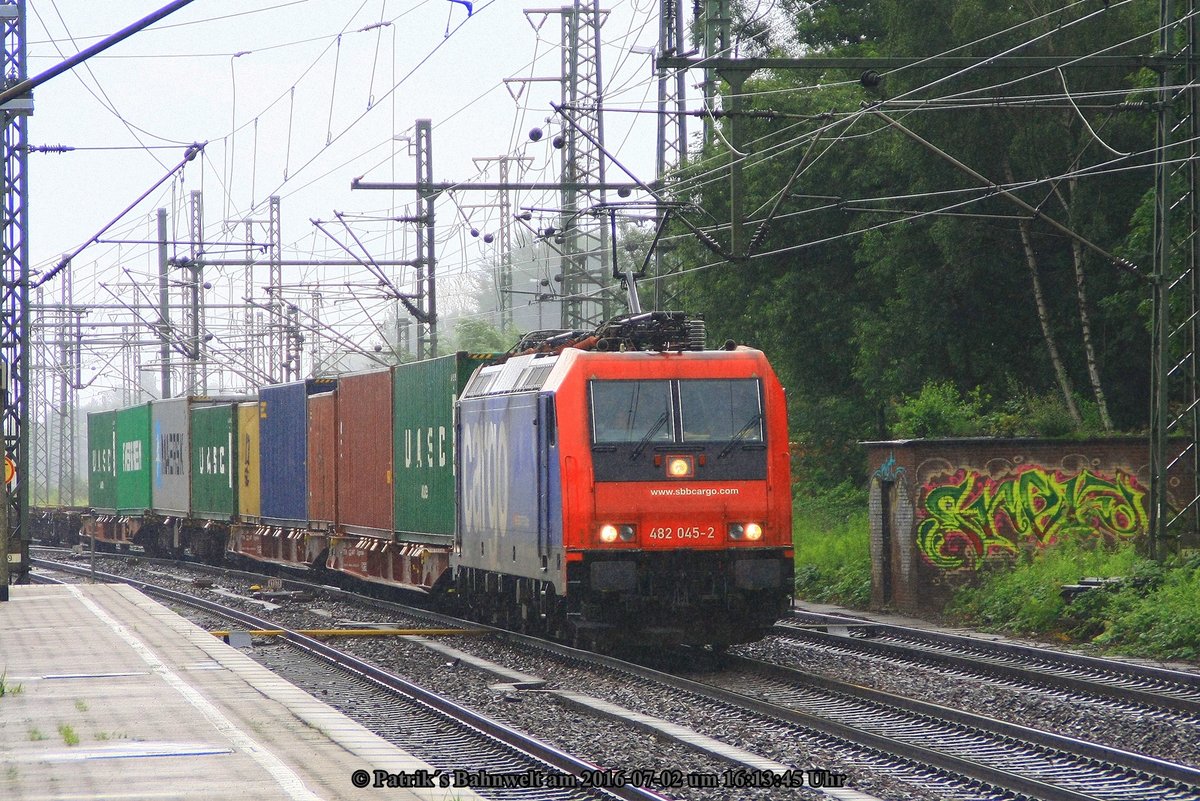 SBB Cargo 482 045 mit Containerzug am 02.07.2016 in Hamburg-Harburg