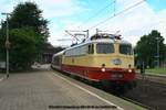 TRI E10 1309 mit Sonderzug am 03.07.2016 in Hamburg-Harburg auf dem Weg Richtung Süden