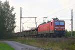 DB 143 896 mit Autotransportzug am 10.09.2016 in Dedensen-Gümmer