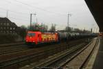 RHC 185 586  Heizprofi  mit Kesselwagenzug am 08.12.2016 in Hamburg-Veddel