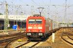 DB 185 353 mit Containerzug am 10.09.2016 in Bremen Hbf