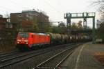 189 001 mit Containerzug am 17.11.2016 in Hamburg-Harburg