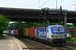 boxXpress 193 841 mit Containerzug am 08.07.2016 in Hamburg-Harburg