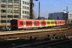 474 094  ADAC  + 474 xxx auf der S31 am 14.02.2017 in Hamburg Hbf am Hühnerposten