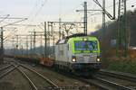 Captrain 193 892 mit Containerzug am 13.12.2016 in Hamburg-Harburg