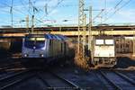 246 009  10 Jahre metronom  mit RE5 nach Cuxhaven und Rpool / HSL E186 434 abgestellt am 29.11.2016 in Hamburg-Harburg