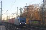 MRCE / HHLA/Metrans 185 547 mit Containerzug am 29.11.2016 in Hamburg-Harburg