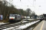 MRCE 189 932 mit KLV-Zug am 21.01.2017 in Verden (Aller)