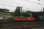 DB 151 104 + RPOOL 151 098 mit Erzwagenzug am 17.02.2017 in Hamburg-Harburg