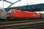 ÖBB 1116 197 steht am 07.12.2016 im Hafenbahnhof Alte Süderelbe in Hamburg-Altenwerder abgestellt